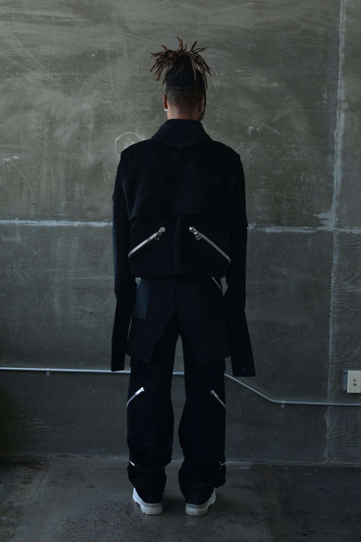 2V Layered Knife Zip Overcoat